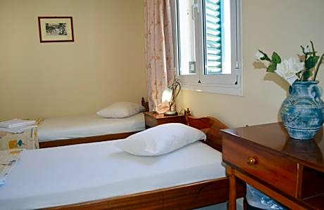 Double Economy Room