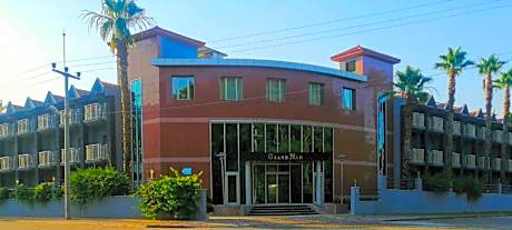 Grand Nar Hotel