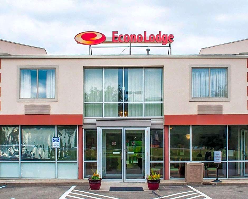 Econo Lodge Elmira