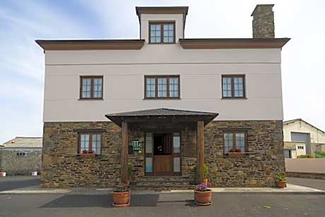 Hotel Rural As Laguas