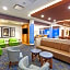 Holiday Inn Express & Suites - Lenexa - Overland Park Area