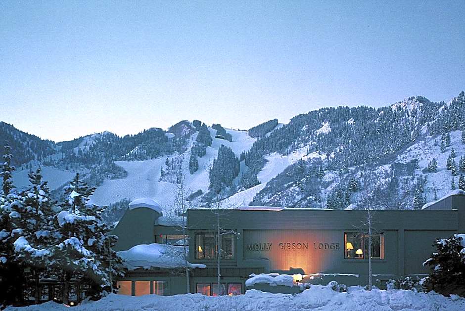 Molly Gibson Lodge