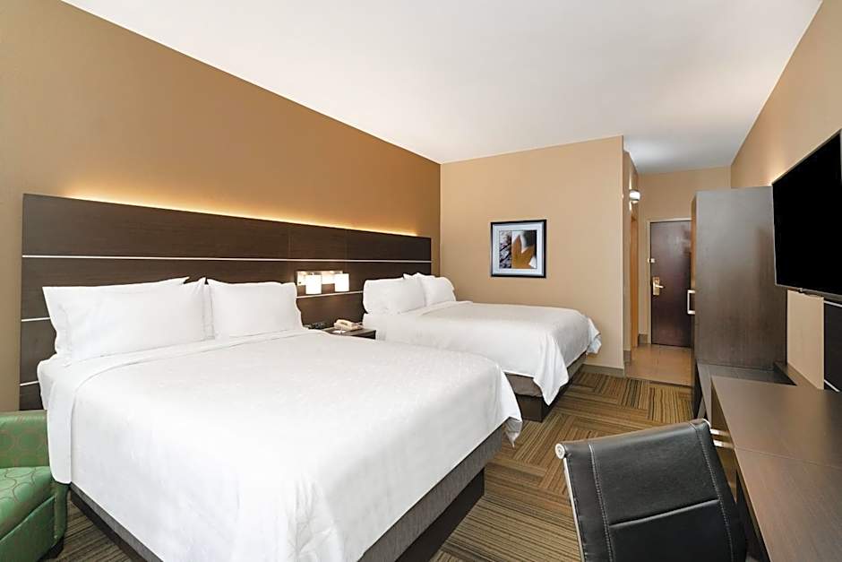 Holiday Inn Express Hotel & Suites Ashland By IHG