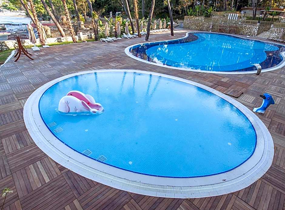 Wome Deluxe Hotel - Halal All Inclusive