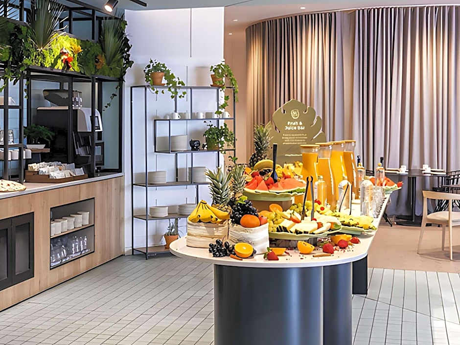 Pullman Madrid Airport & Feria