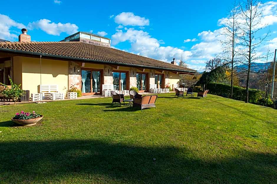 Valle Dell'Aquila Country House