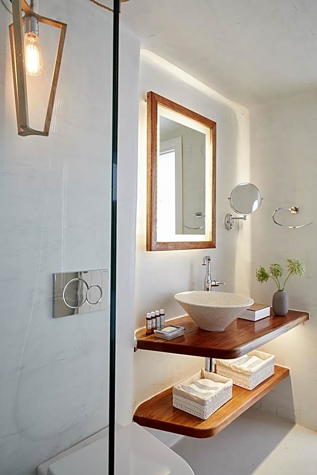 La Perla Villas - Adults Only