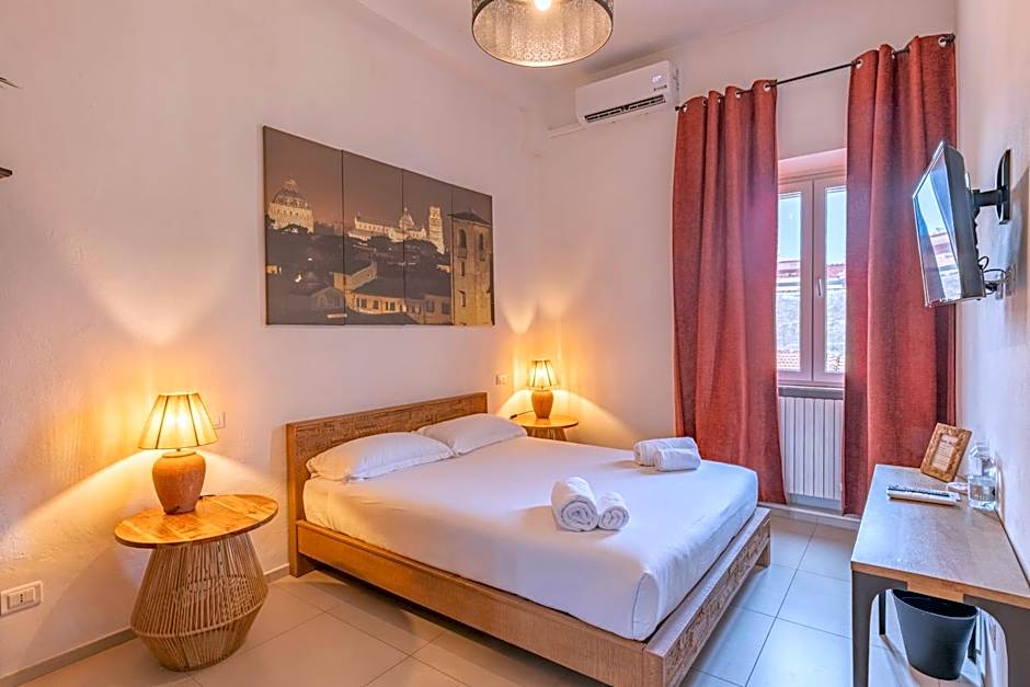 Travel B&B