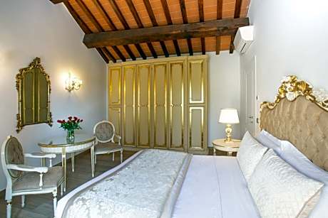 King Suite with Spa Bath