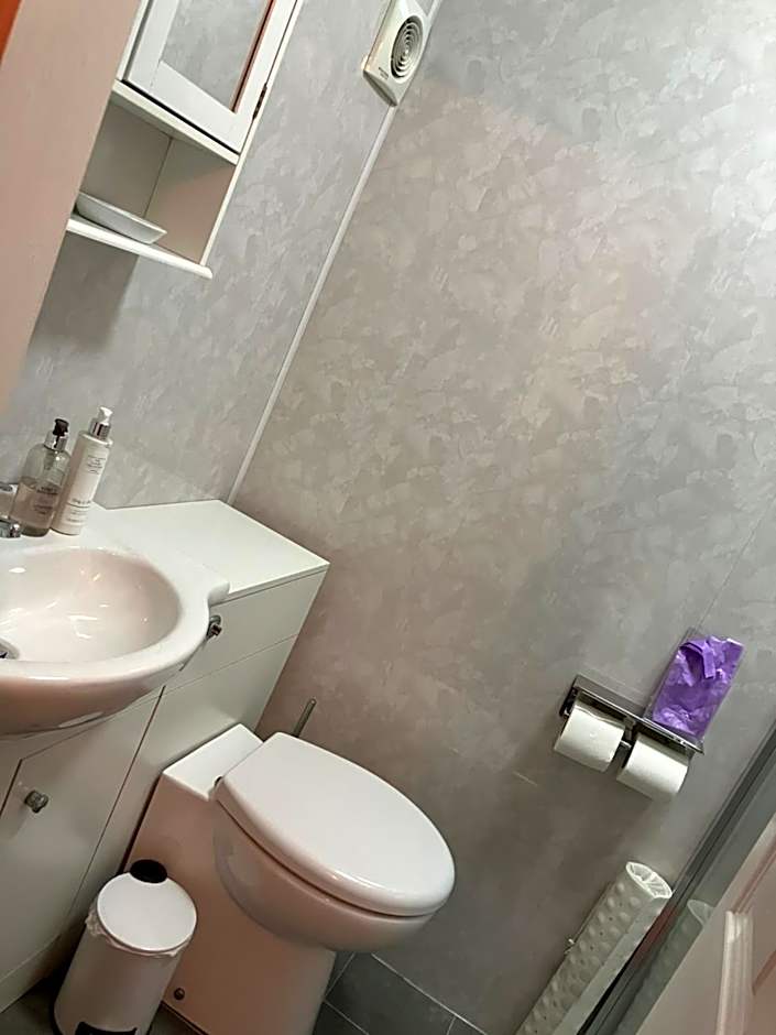 Cliveden Guest House