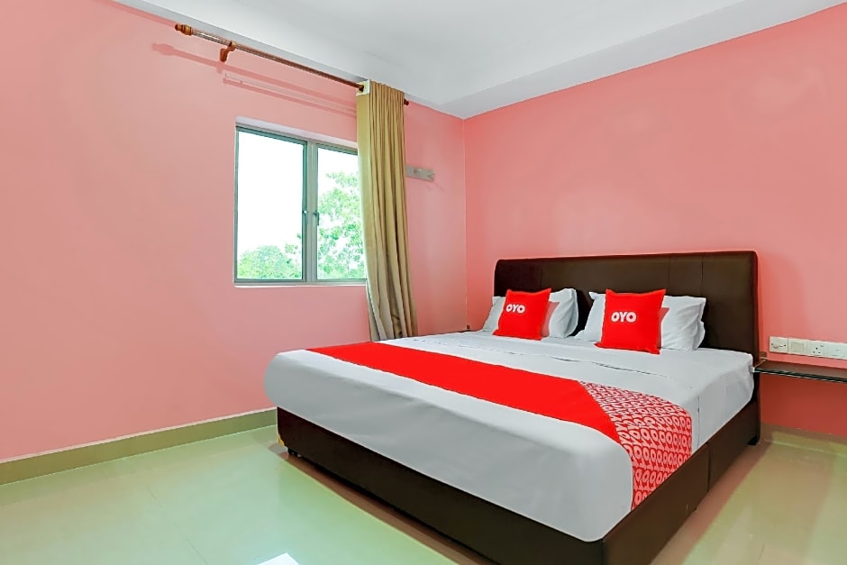 OYO 89387 Sun Keerana Hotel