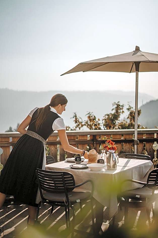 Hotel & Gasthof zum Hirschen