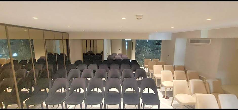 Grand Hotel Kalamata