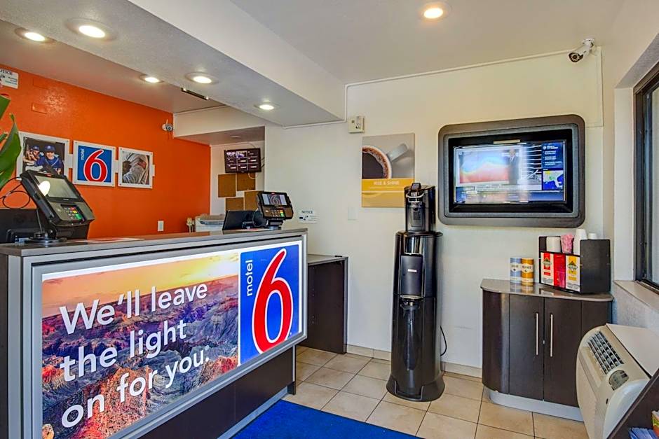 Motel 6-Tempe, AZ - Broadway - ASU