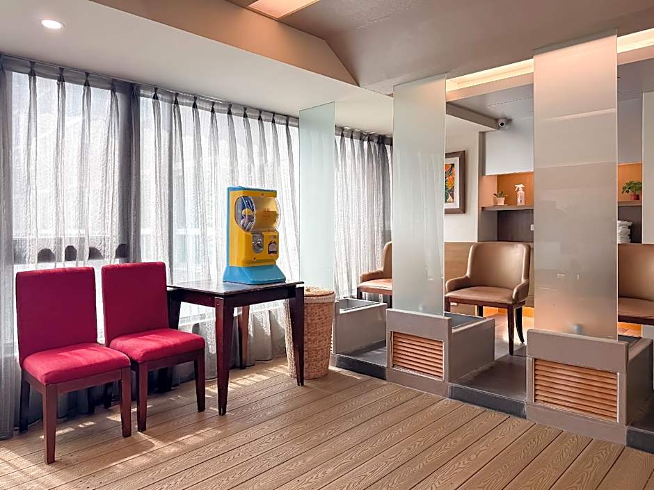 Taichung Fengjia In One City Inn