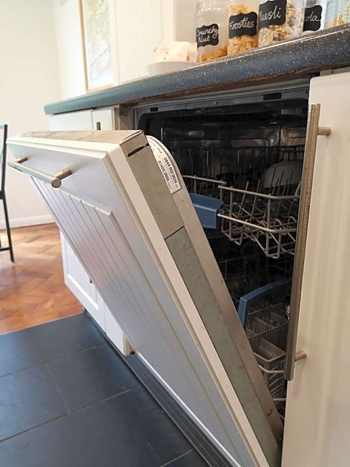 Abacus Bed and Breakfast, Blackwater, Hampshire