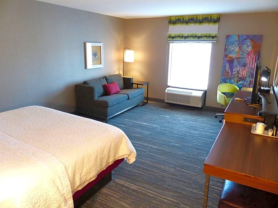 Hampton Inn By Hilton Paramus