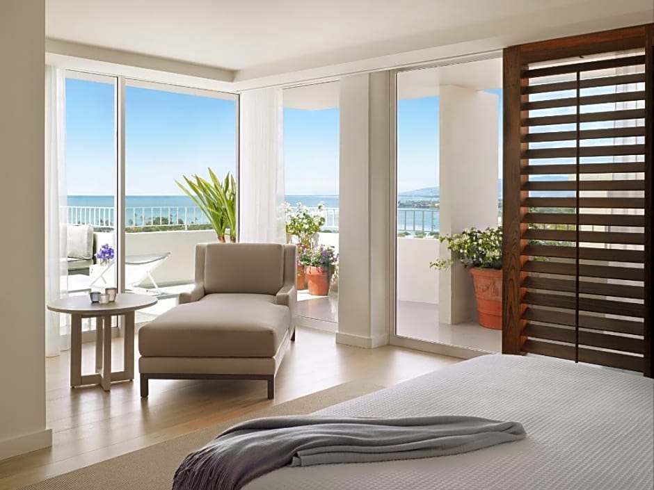 The Modern Honolulu