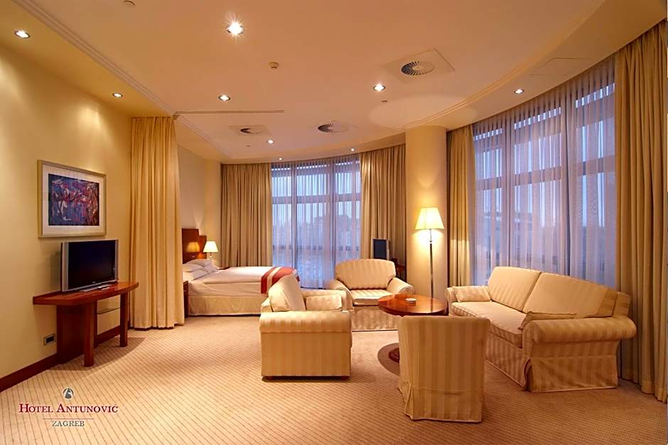 Photo 1 of 7 of Deluxe Suite