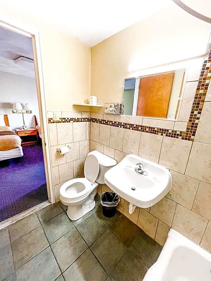 Rest Inn Utica – Utica, NY