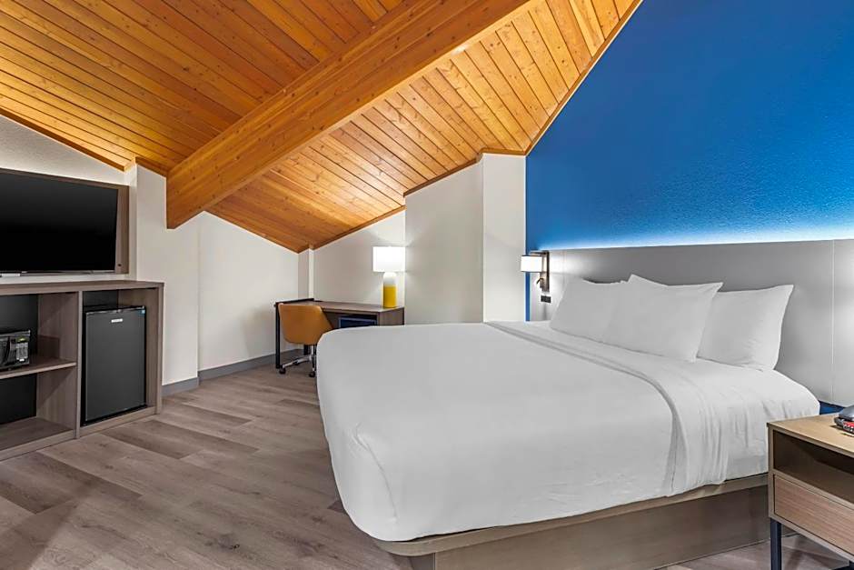 Comfort Inn Fontana
