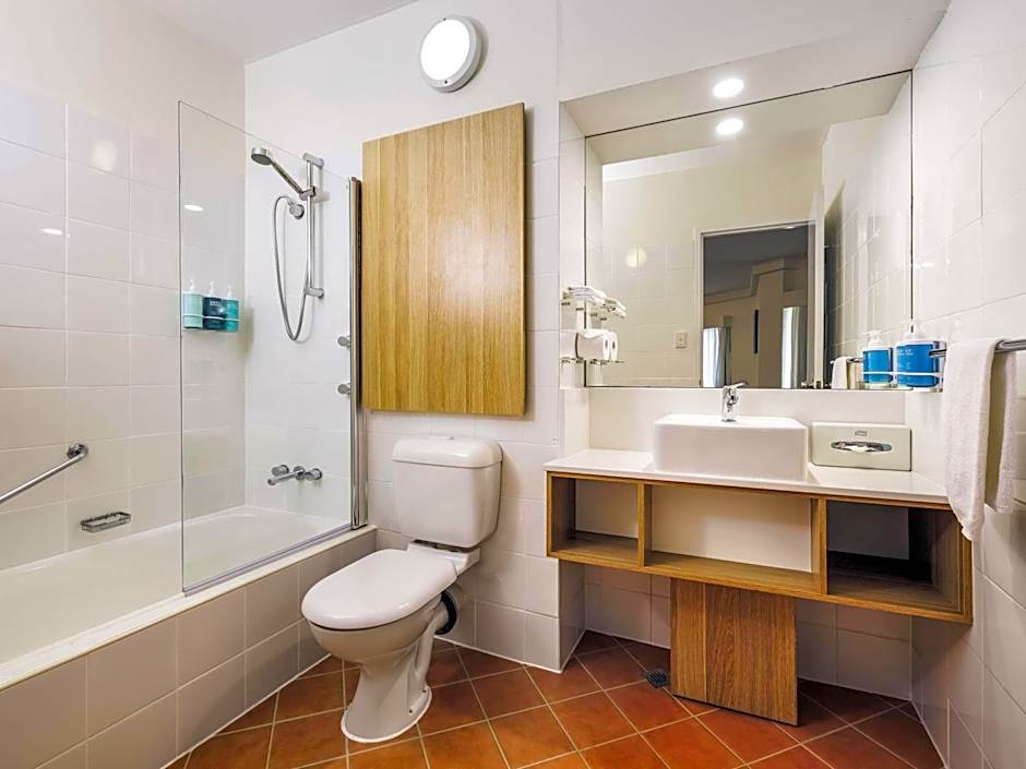Novotel Darwin CBD