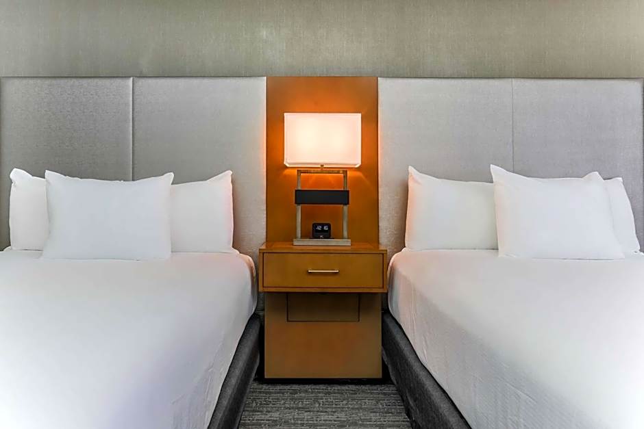 DoubleTree By Hilton Hotel Atlanta Airport