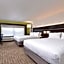 Holiday Inn Express & Suites Parkersburg East By IHG