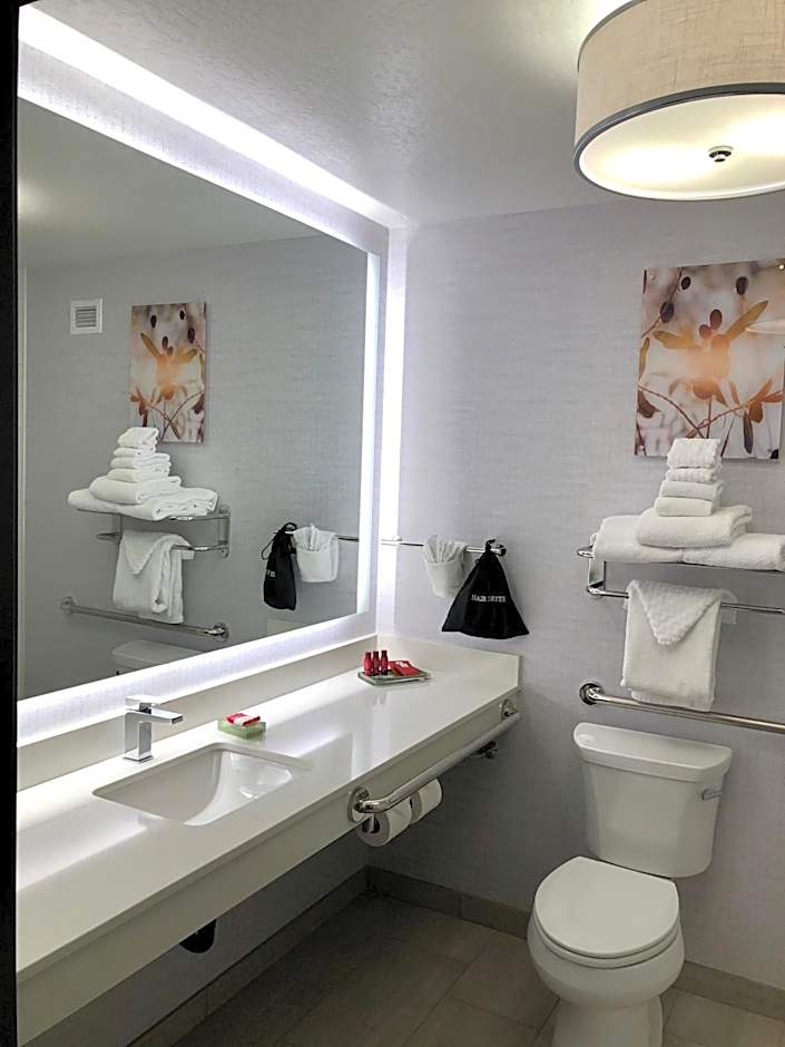 Best Western Premier Pasco Inn & Suites