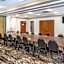 Best Western Plus Service Inn & Suites