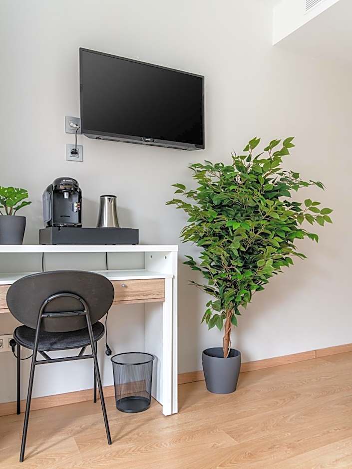 Limehome Barcelona Carrer de Fontcoberta - Digital Access