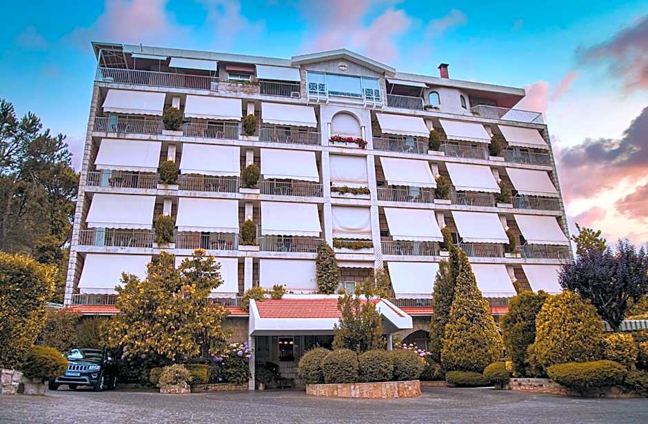 Merry Land Hotel