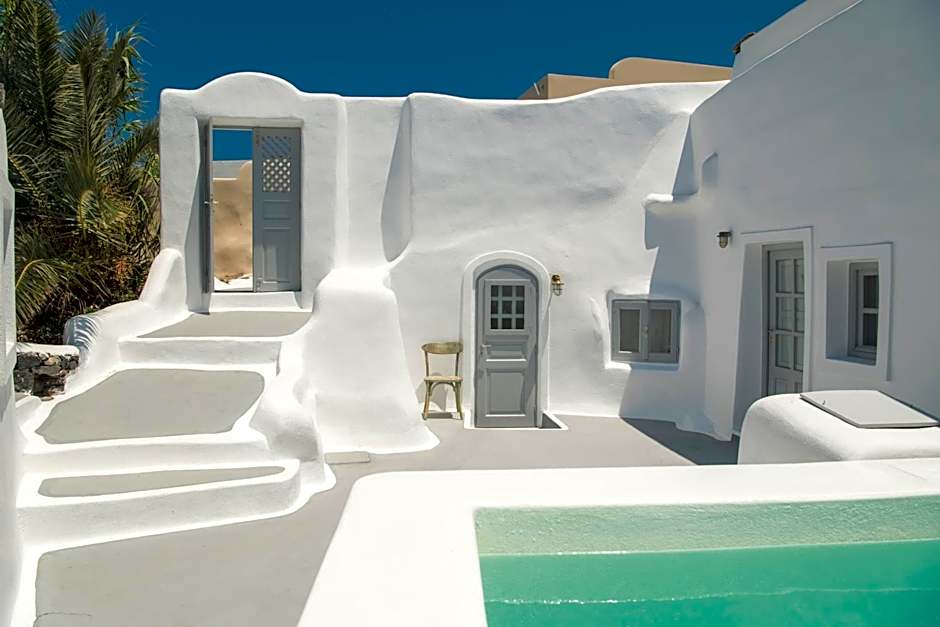 AQUA SERENITY LUXURY SUITES SANTORINI