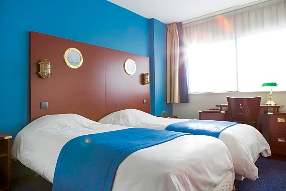 Hôtel Les Gens De Mer Dunkerque by Popinns