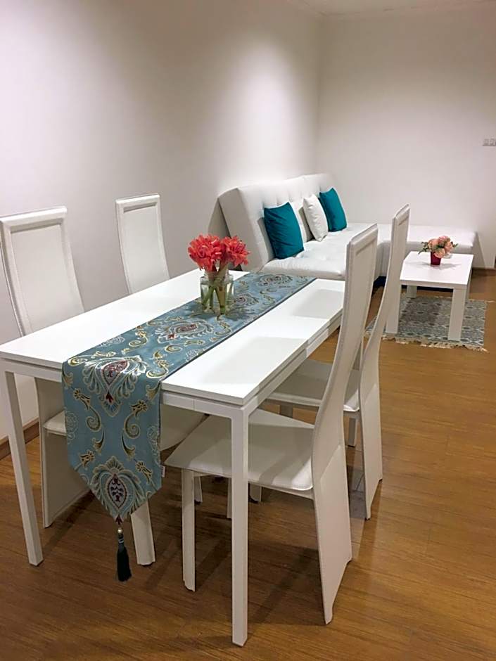 Baan Klang Condo Hotel Hua Hin