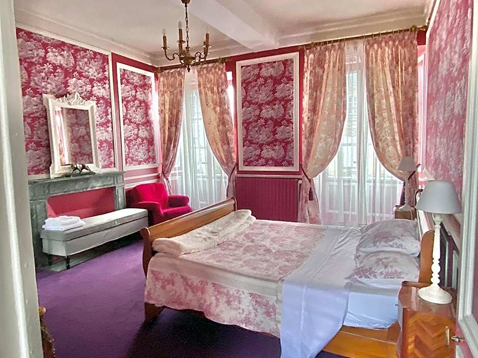 L'Hotel de Hercé Chambre d'Hote