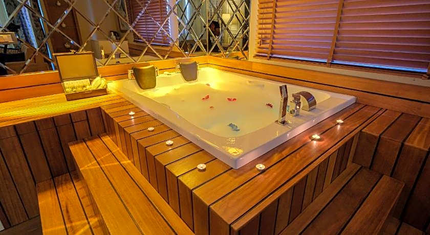 Elysium Green Suites