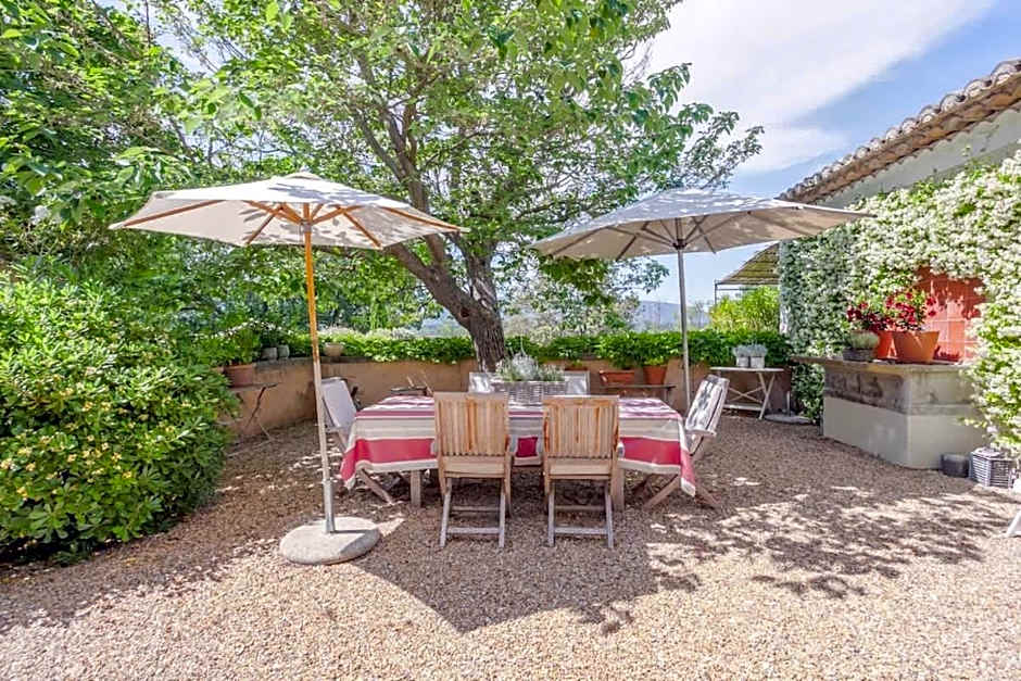 Superbe Villa provençale à deux pas de Gordes