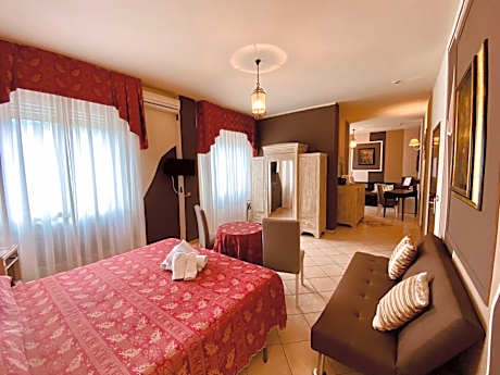 Standard Family Room