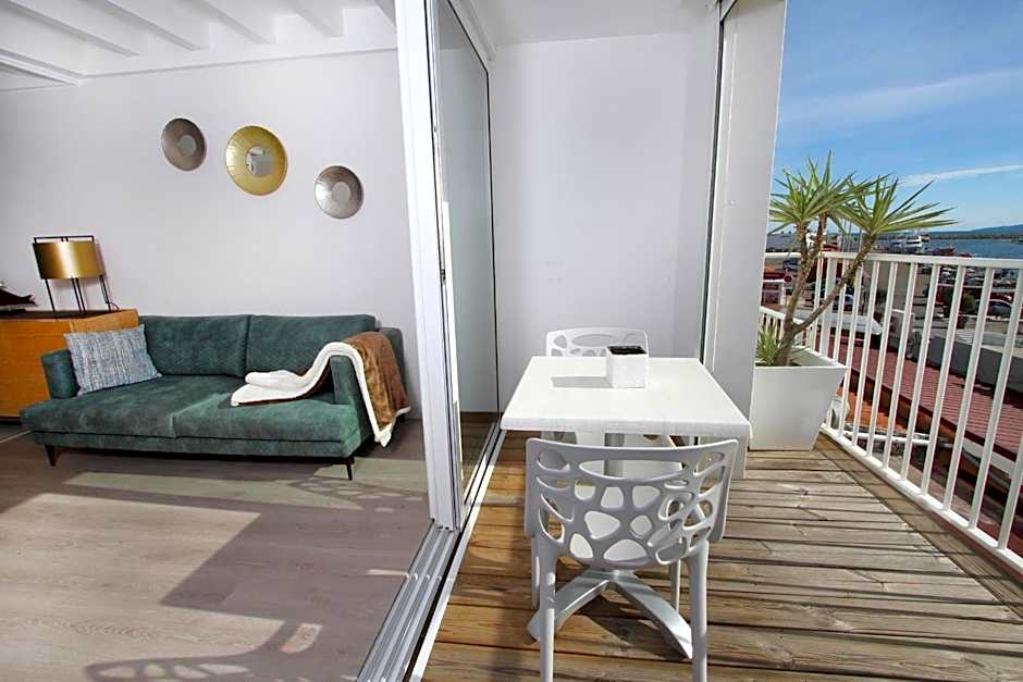 Bleu Mer Duplex & Suites