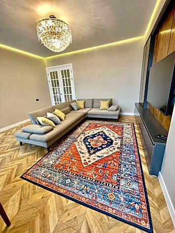 3-room apart. "High Standard"