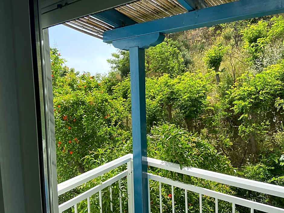 Samothraki Akrogiali Rooms