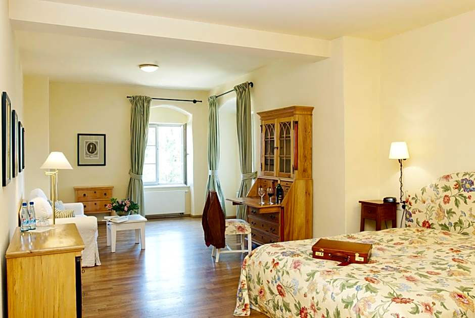 Hotel Schloss & Gut Ulrichshusen