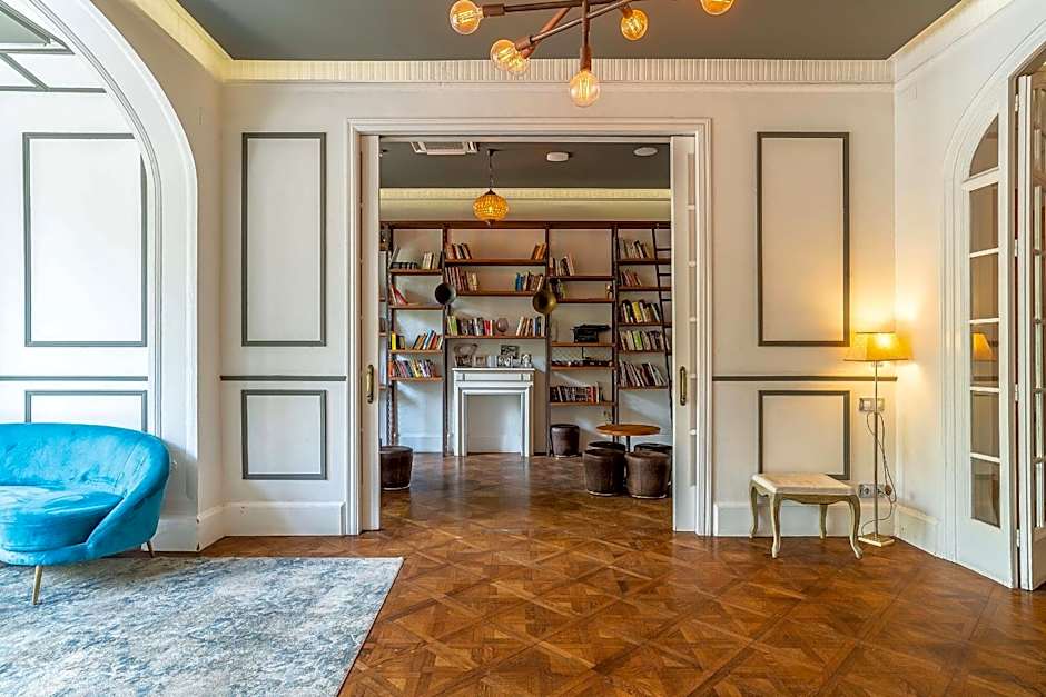 Casa Gracia Barcelona Hostel