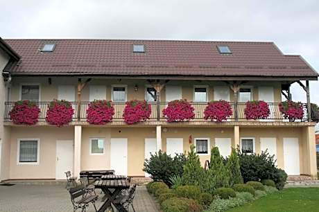 Triple Room with Kitchen