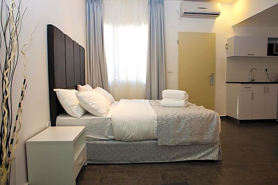 Geula Suites BY RAPHAEL HOTELS