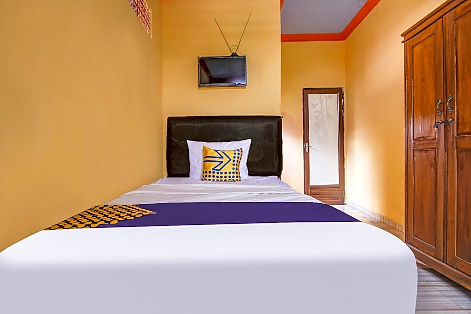 OYO Life 90433 Serasi Kost