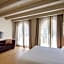 Opera35 Boutique Hotel