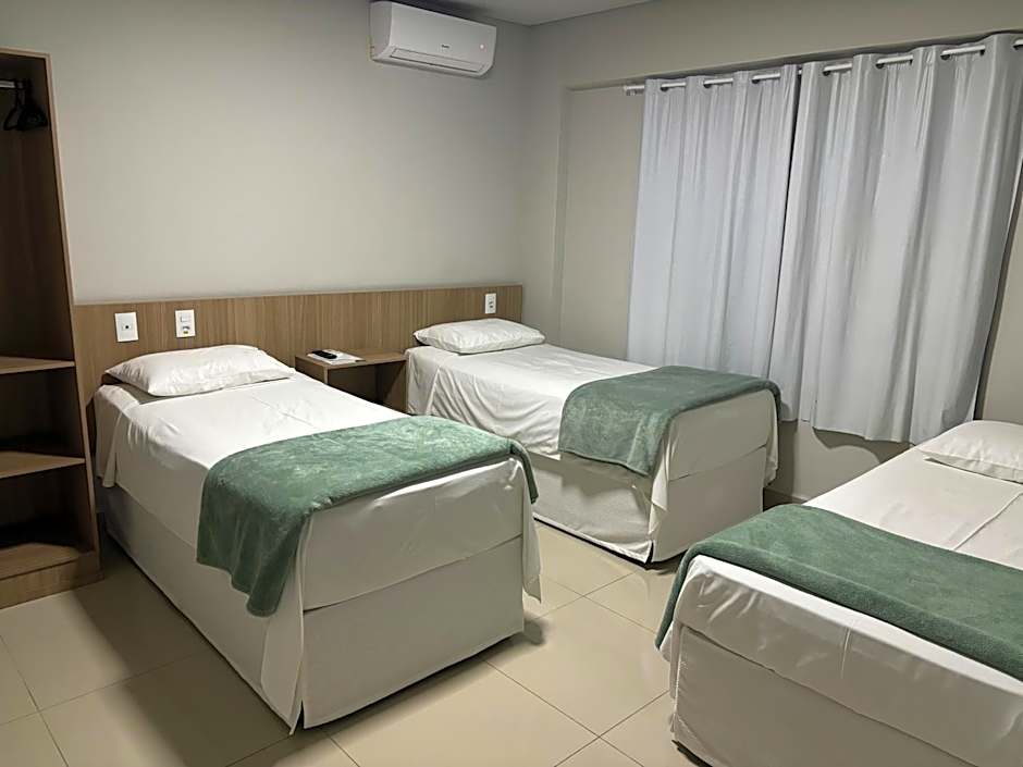 Mahle Hotel - BR 116, km 48