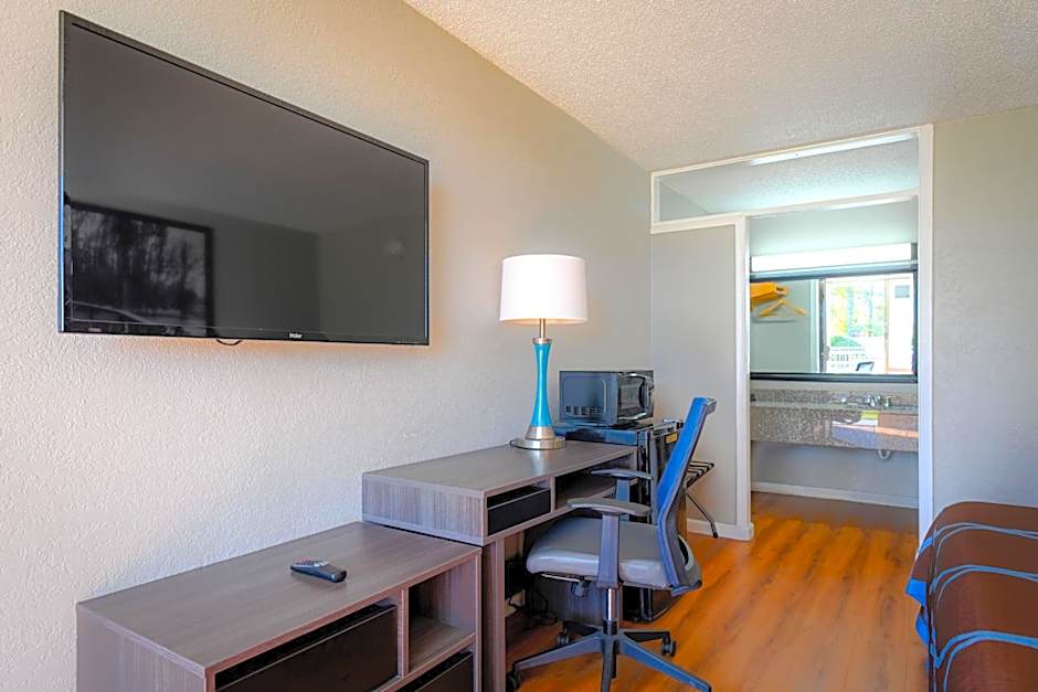 Super 8 by Wyndham Hardeeville